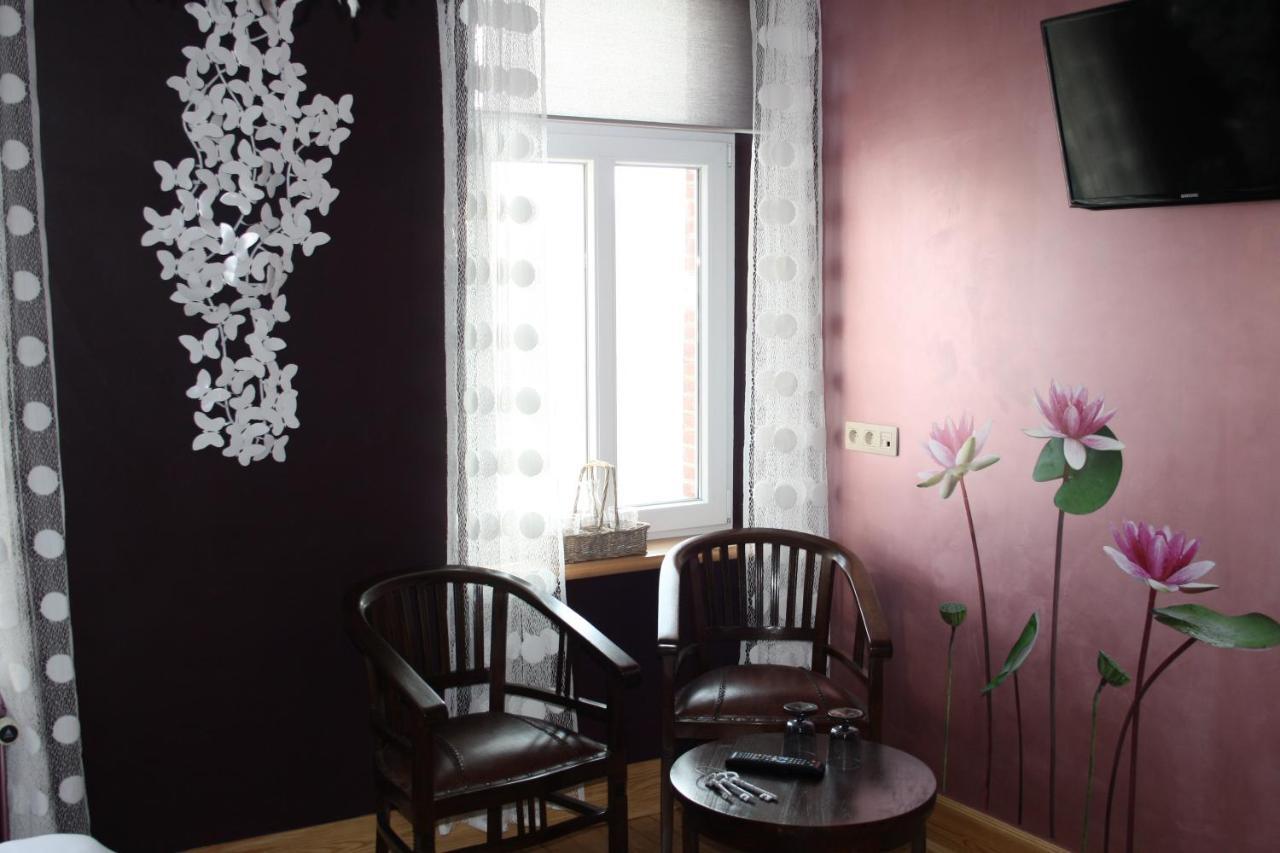 Orivage Bed and Breakfast Annevoie-Rouillon Esterno foto