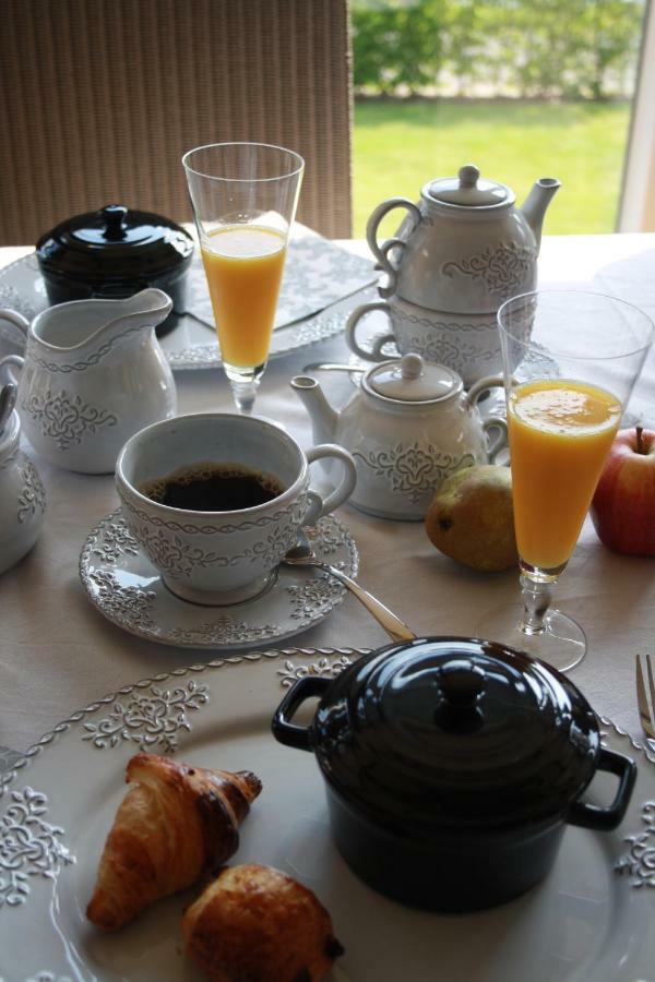 Orivage Bed and Breakfast Annevoie-Rouillon Esterno foto